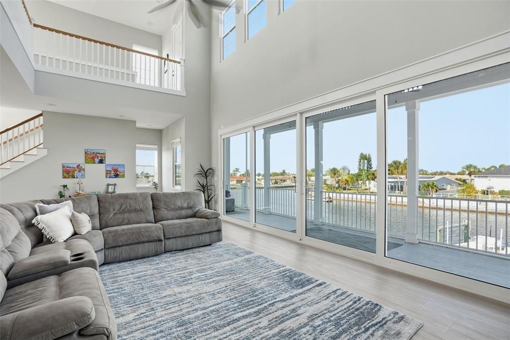 На продажу: $1,499,950 (3 спален, 2 ванн, 2580 Квадратных фут)