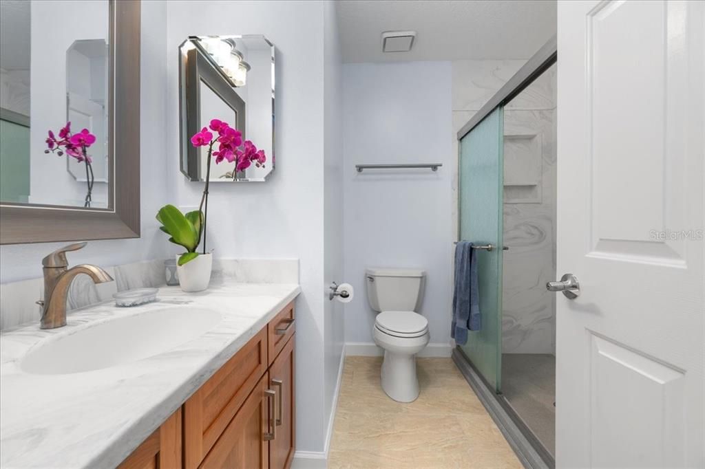 En Venta: $252,800 (3 camas, 2 baños, 1817 Pies cuadrados)