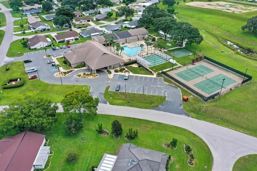 En Venta: $252,800 (3 camas, 2 baños, 1817 Pies cuadrados)