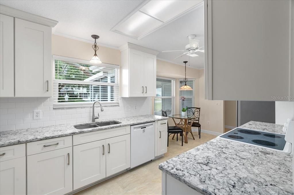 En Venta: $252,800 (3 camas, 2 baños, 1817 Pies cuadrados)