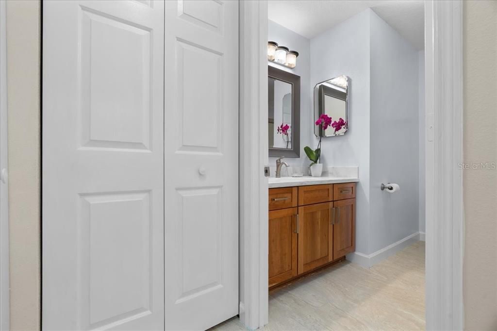 En Venta: $252,800 (3 camas, 2 baños, 1817 Pies cuadrados)