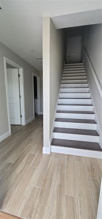 For Rent: $4,600 (3 beds, 3 baths, 2192 Square Feet)