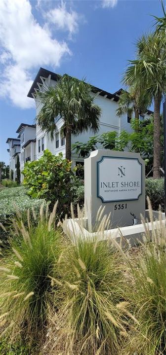 For Rent: $4,600 (3 beds, 3 baths, 2192 Square Feet)