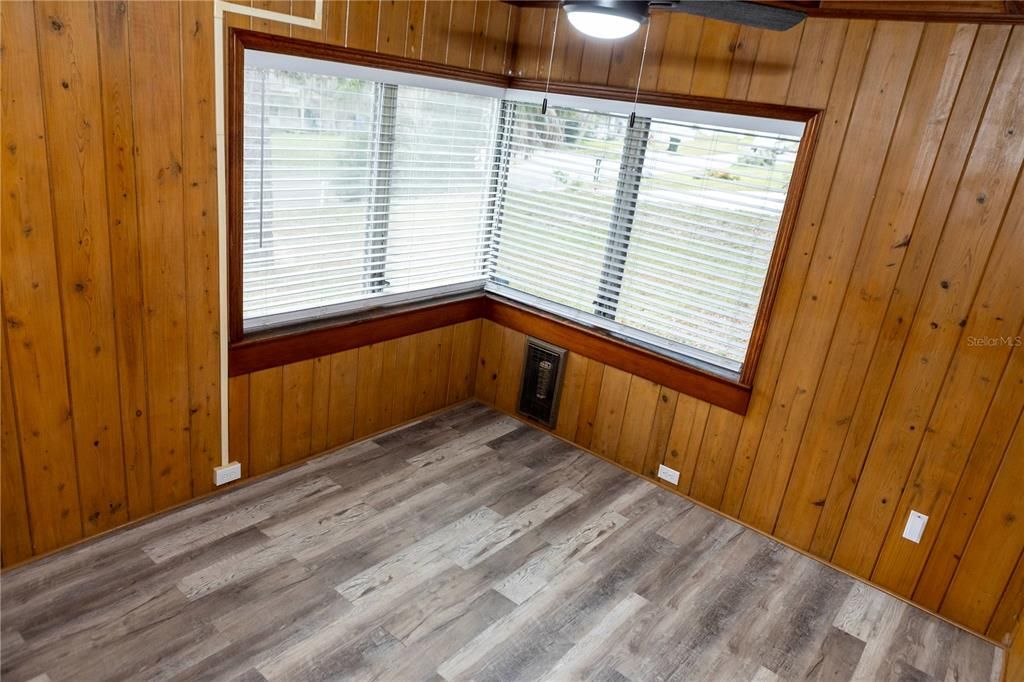 En Venta: $285,000 (2 camas, 1 baños, 912 Pies cuadrados)