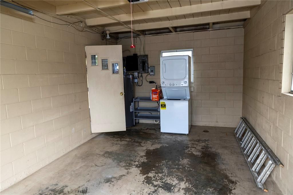 En Venta: $285,000 (2 camas, 1 baños, 912 Pies cuadrados)