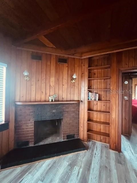 En Venta: $285,000 (2 camas, 1 baños, 912 Pies cuadrados)