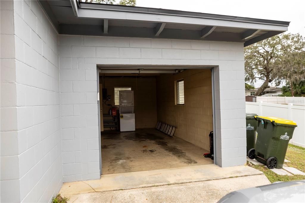 En Venta: $285,000 (2 camas, 1 baños, 912 Pies cuadrados)