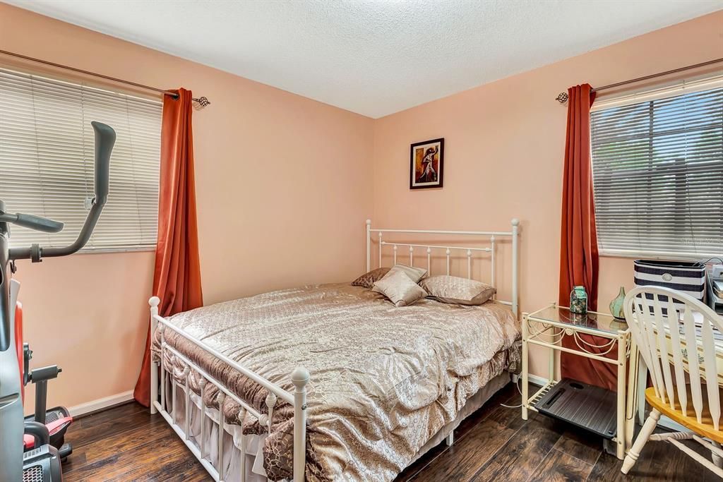 En Venta: $105,000 (2 camas, 2 baños, 909 Pies cuadrados)