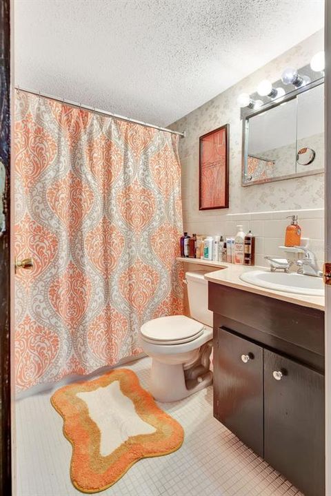 En Venta: $105,000 (2 camas, 2 baños, 909 Pies cuadrados)