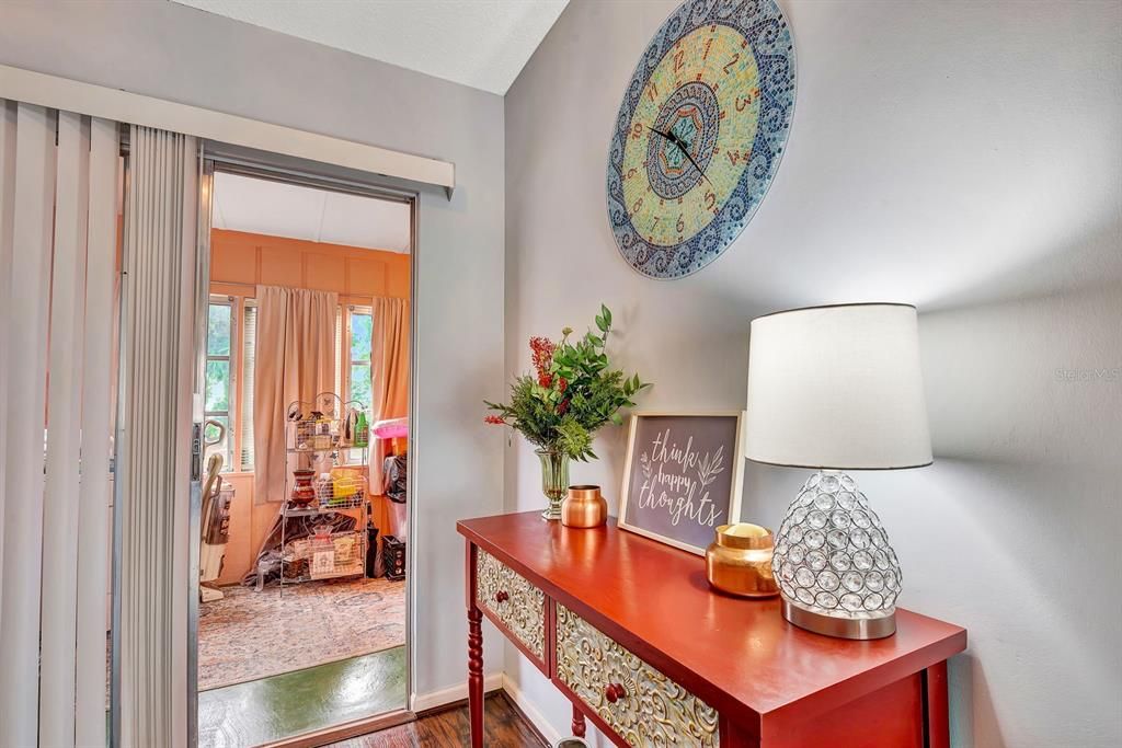 En Venta: $105,000 (2 camas, 2 baños, 909 Pies cuadrados)