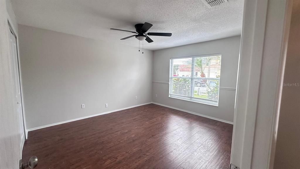 出租: $2,250 (3 贝兹, 2 浴室, 1684 平方英尺)