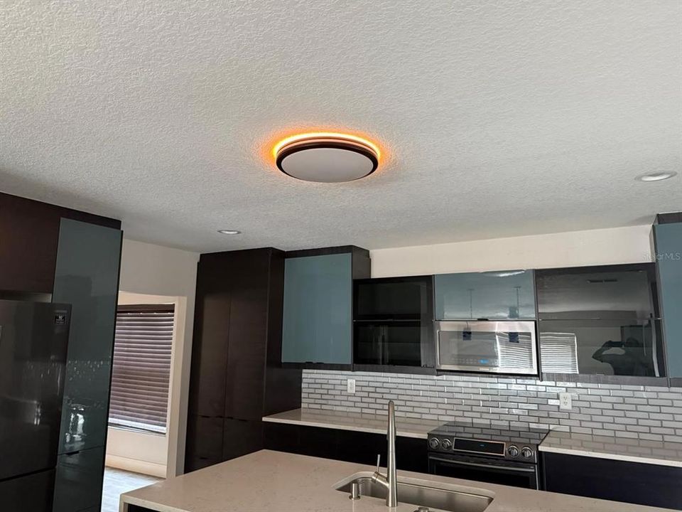 В аренду: $3,700 (4 спален, 2 ванн, 2888 Квадратных фут)