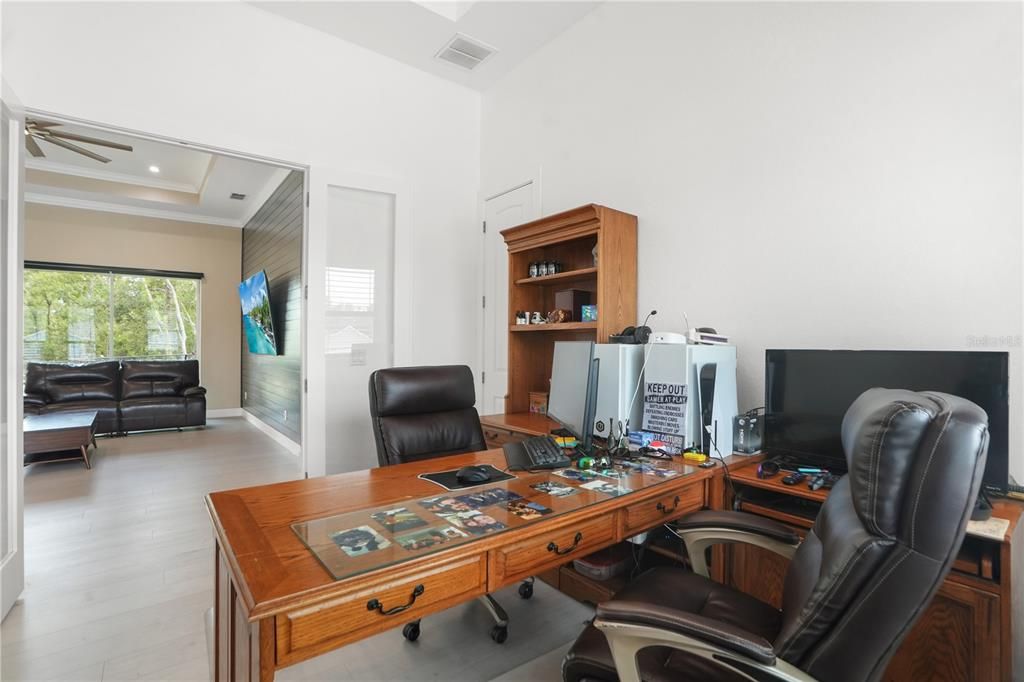 На продажу: $695,000 (3 спален, 3 ванн, 2482 Квадратных фут)