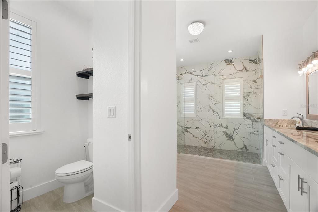 На продажу: $695,000 (3 спален, 3 ванн, 2482 Квадратных фут)