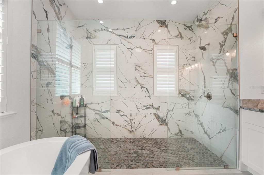 На продажу: $695,000 (3 спален, 3 ванн, 2482 Квадратных фут)