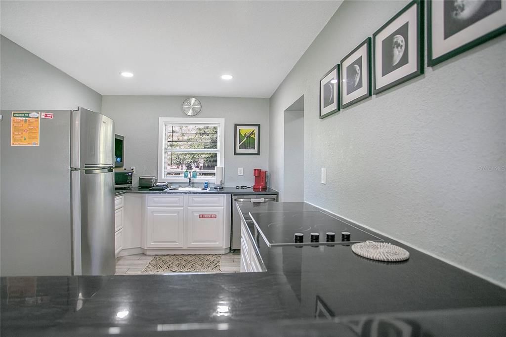 待售: $555,000 (3 贝兹, 2 浴室, 1104 平方英尺)