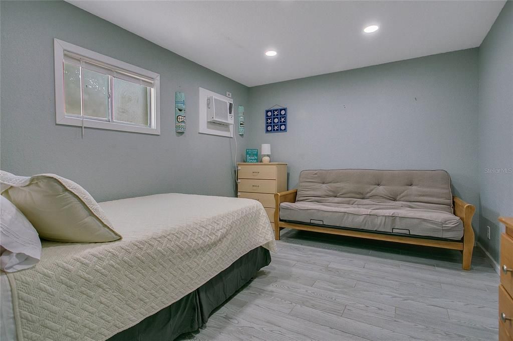 待售: $555,000 (3 贝兹, 2 浴室, 1104 平方英尺)