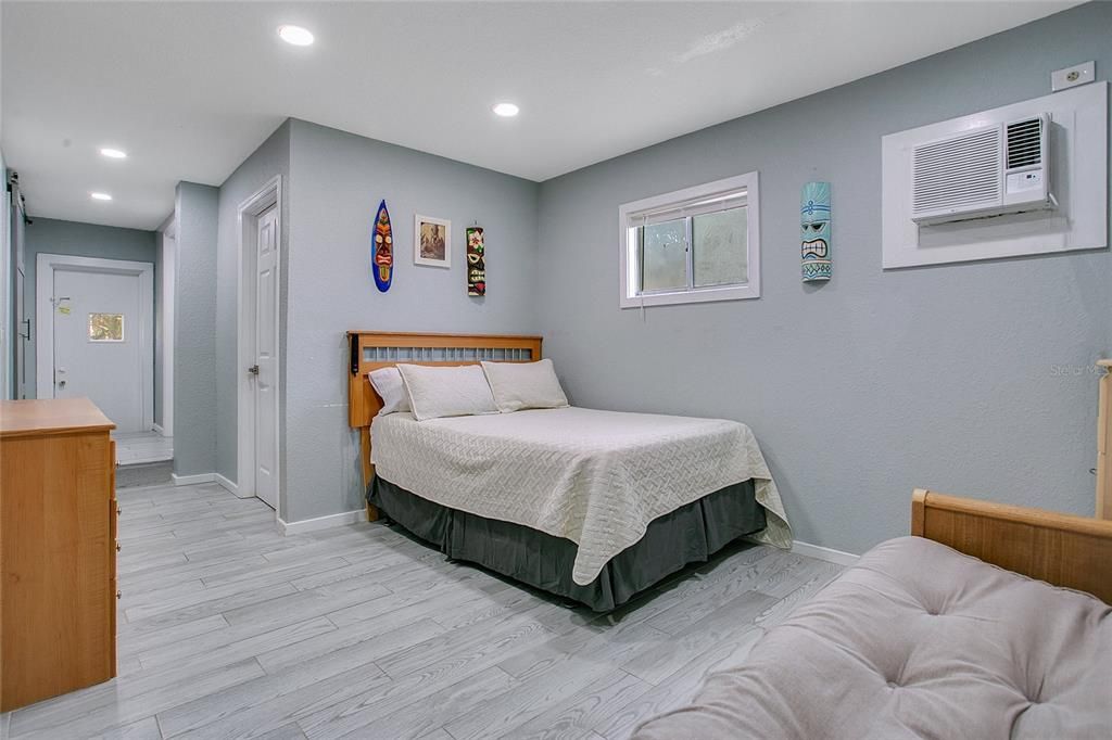 待售: $555,000 (3 贝兹, 2 浴室, 1104 平方英尺)