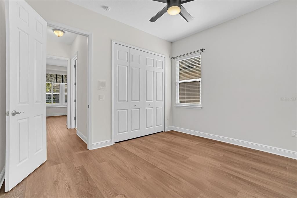 For Sale: $410,000 (3 beds, 2 baths, 1840 Square Feet)