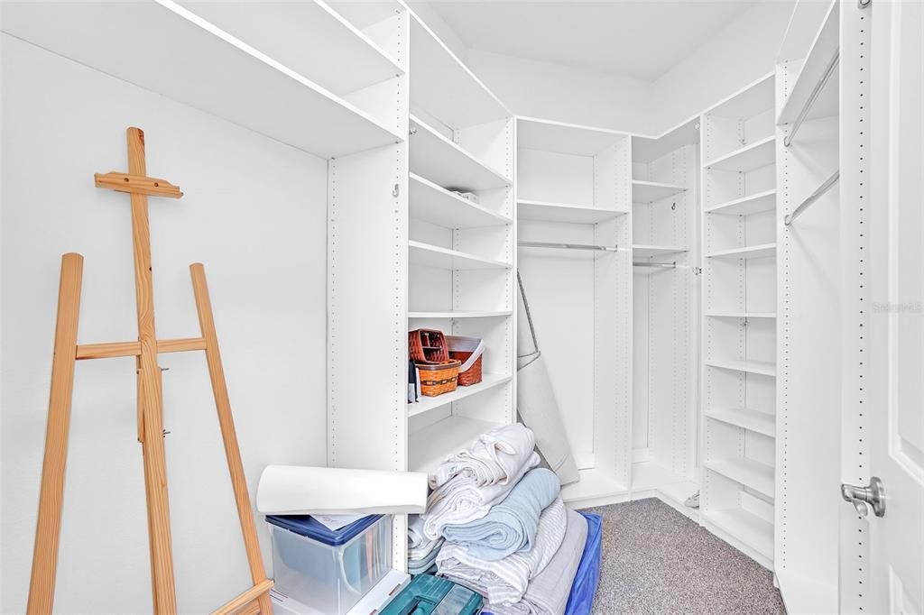 For Sale: $410,000 (3 beds, 2 baths, 1840 Square Feet)