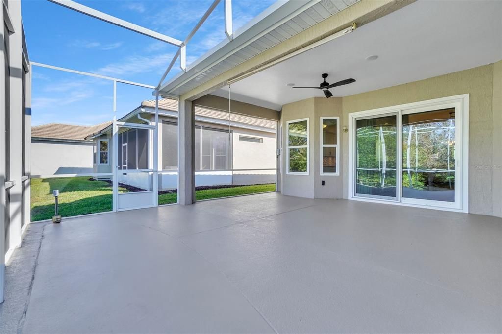 For Sale: $410,000 (3 beds, 2 baths, 1840 Square Feet)