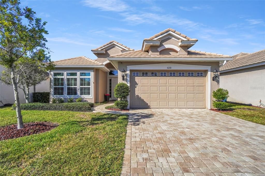 For Sale: $410,000 (3 beds, 2 baths, 1840 Square Feet)