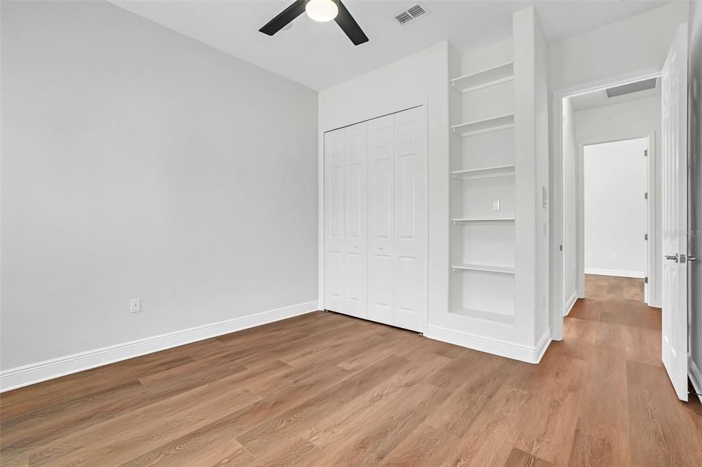 For Sale: $410,000 (3 beds, 2 baths, 1840 Square Feet)