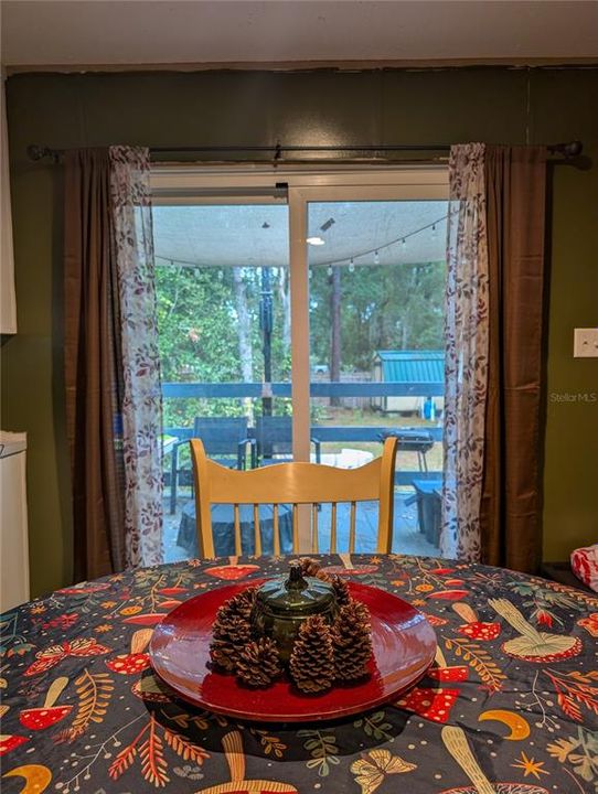 For Sale: $254,900 (3 beds, 2 baths, 1296 Square Feet)