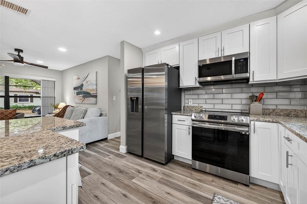 For Sale: $429,900 (3 beds, 1 baths, 1274 Square Feet)