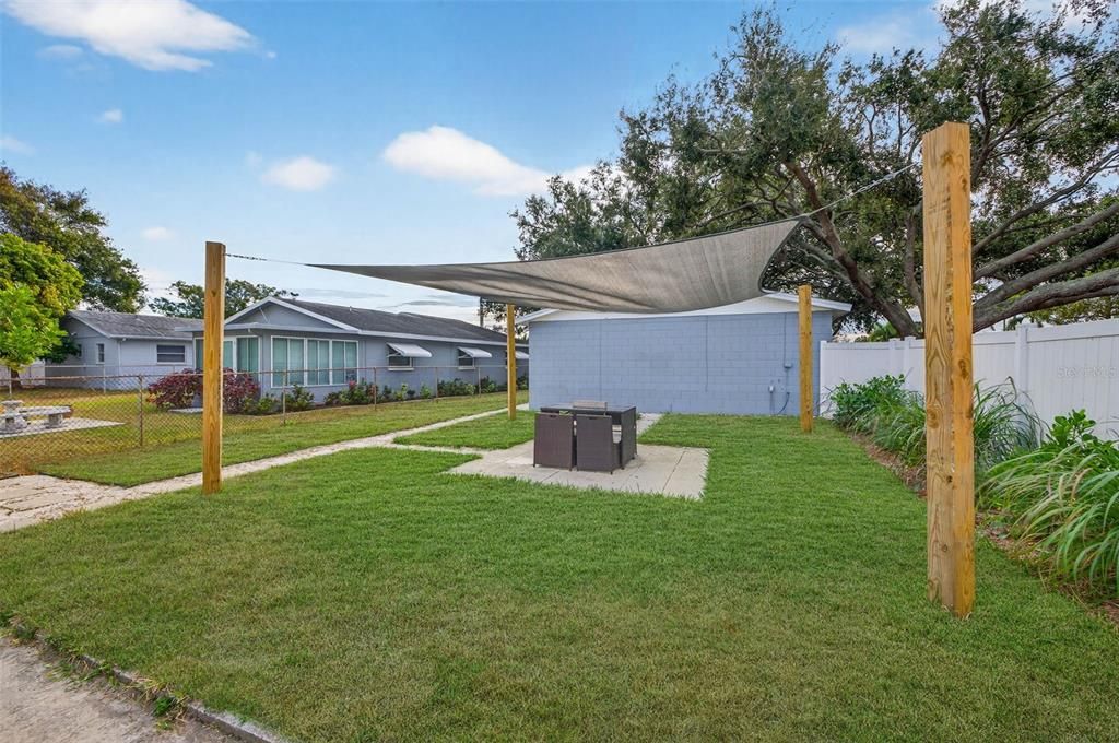 For Sale: $429,900 (3 beds, 1 baths, 1274 Square Feet)