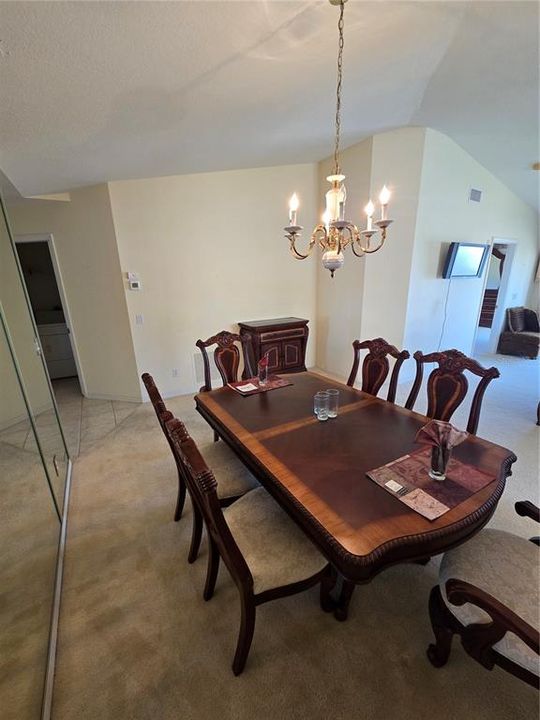 待售: $274,990 (2 贝兹, 2 浴室, 1313 平方英尺)