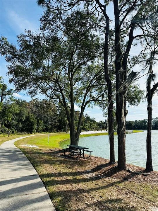 На продажу: $525,000 (5 спален, 3 ванн, 2317 Квадратных фут)