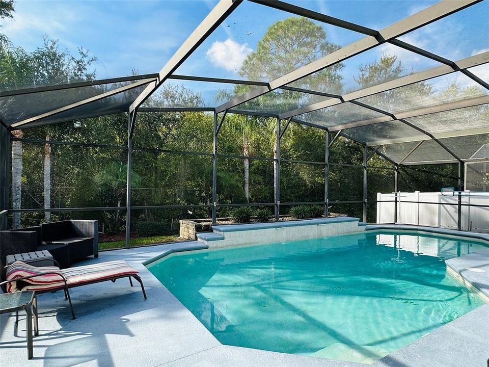 На продажу: $525,000 (5 спален, 3 ванн, 2317 Квадратных фут)