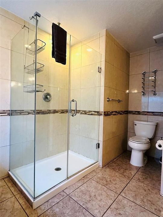 На продажу: $525,000 (5 спален, 3 ванн, 2317 Квадратных фут)