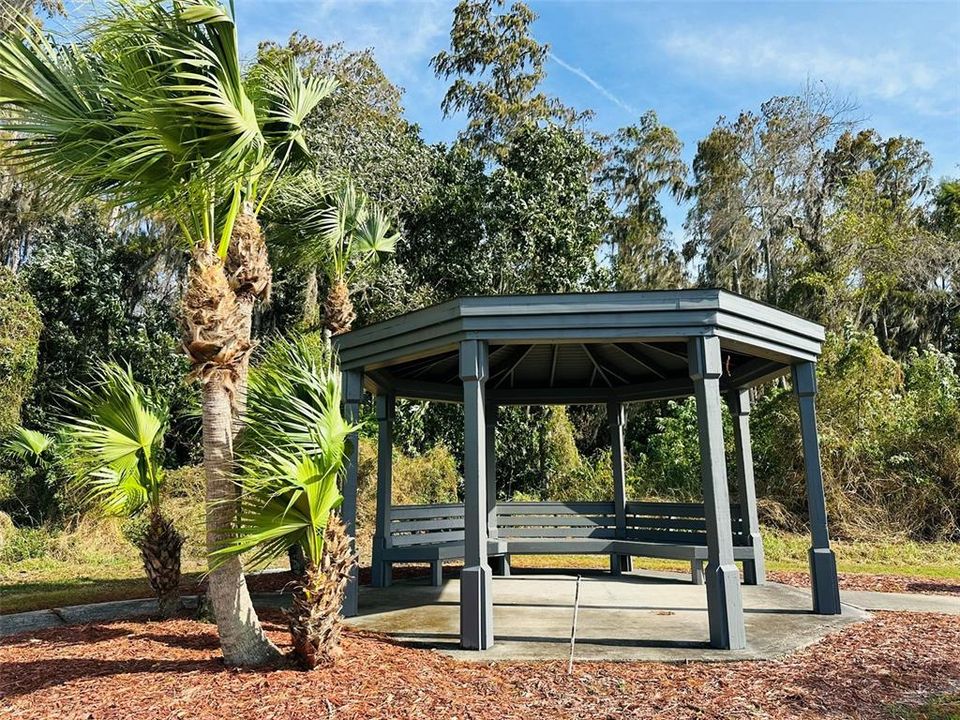 На продажу: $525,000 (5 спален, 3 ванн, 2317 Квадратных фут)