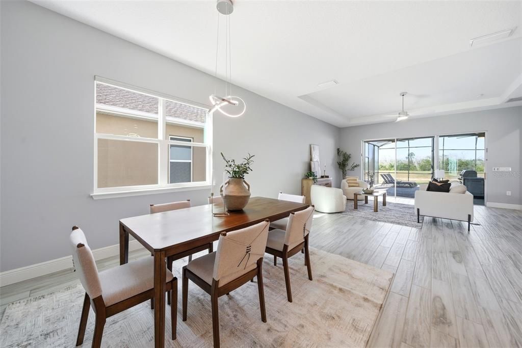 На продажу: $1,350,000 (5 спален, 6 ванн, 4018 Квадратных фут)