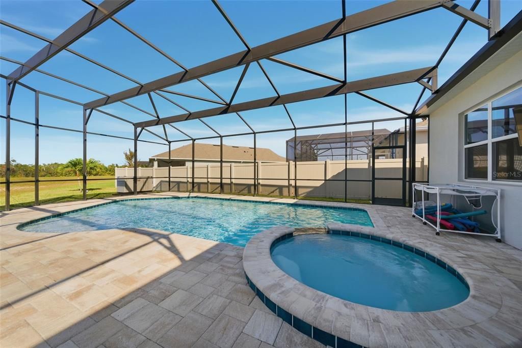 На продажу: $1,350,000 (5 спален, 6 ванн, 4018 Квадратных фут)