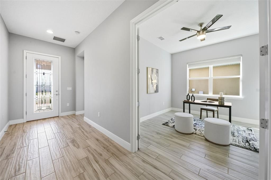 На продажу: $1,350,000 (5 спален, 6 ванн, 4018 Квадратных фут)