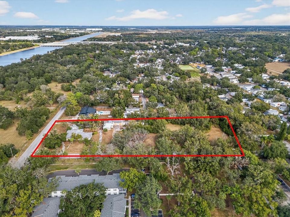 For Sale: $1,250,000 (2.52 acres)