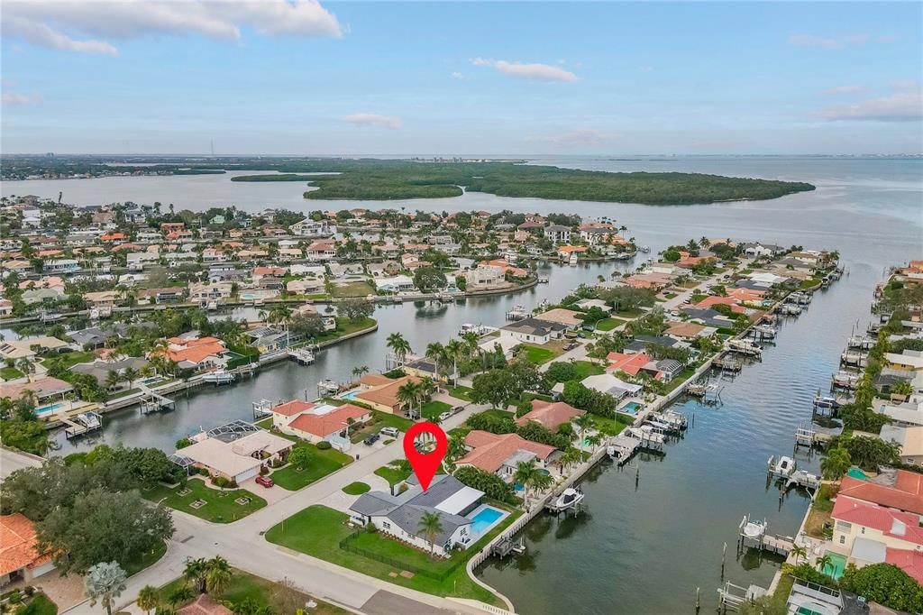 En Venta: $1,595,000 (5 camas, 3 baños, 2495 Pies cuadrados)