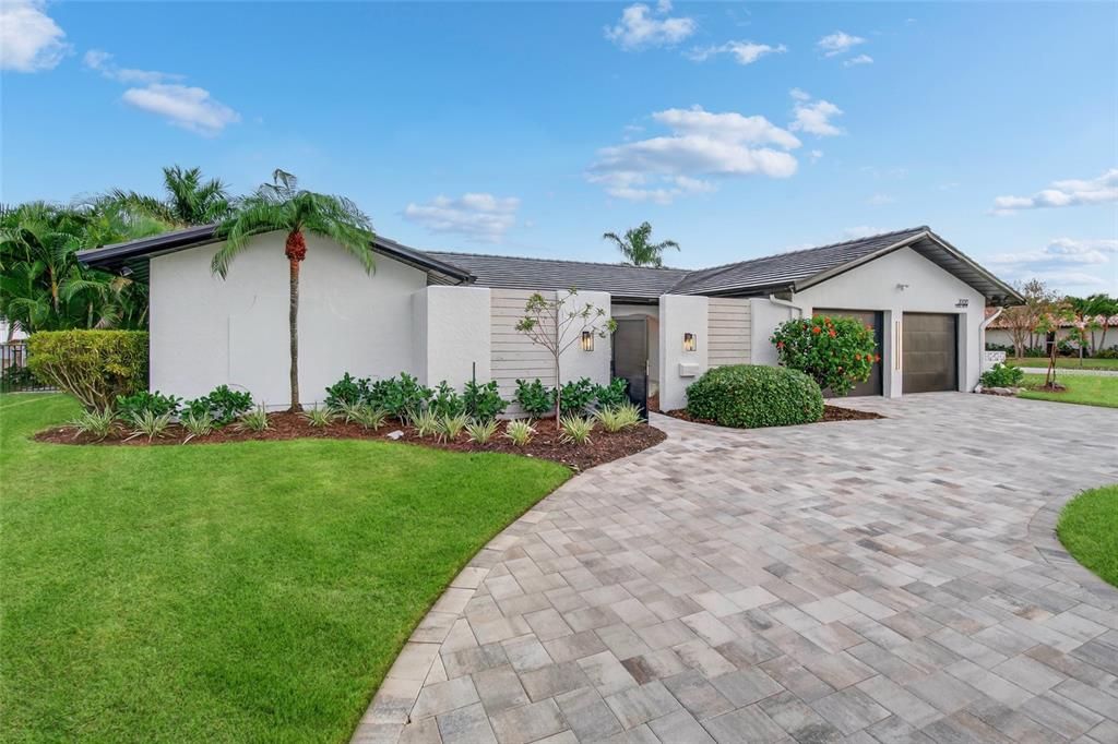 En Venta: $1,595,000 (5 camas, 3 baños, 2495 Pies cuadrados)