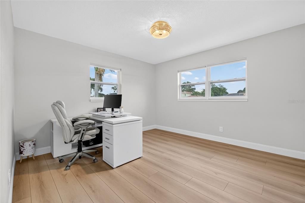 En Venta: $1,595,000 (5 camas, 3 baños, 2495 Pies cuadrados)