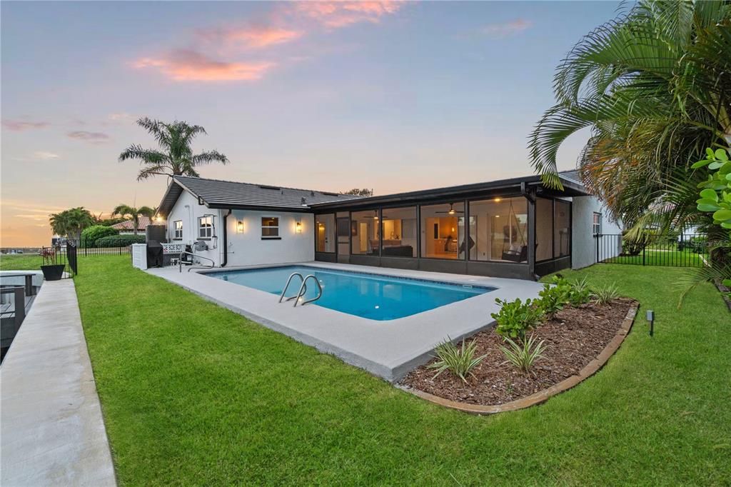 En Venta: $1,595,000 (5 camas, 3 baños, 2495 Pies cuadrados)