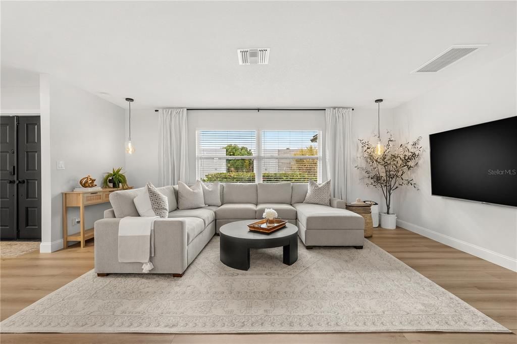 En Venta: $1,595,000 (5 camas, 3 baños, 2495 Pies cuadrados)