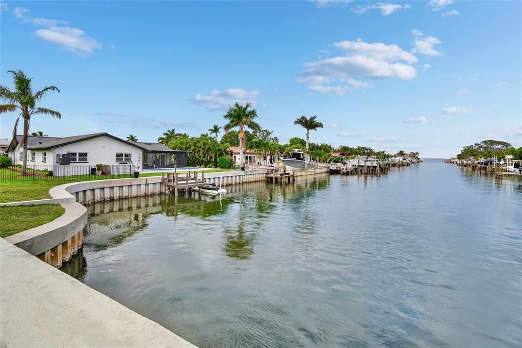 En Venta: $1,595,000 (5 camas, 3 baños, 2495 Pies cuadrados)