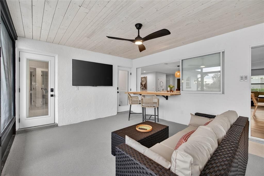 En Venta: $1,595,000 (5 camas, 3 baños, 2495 Pies cuadrados)