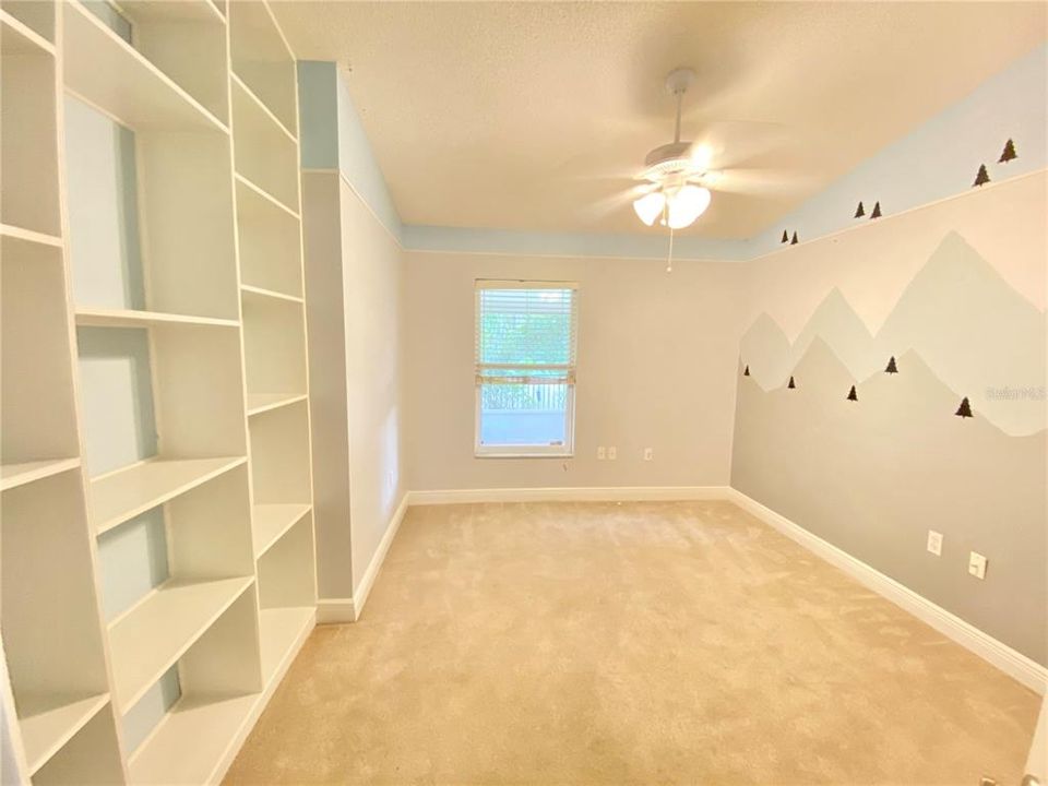 For Rent: $2,200 (4 beds, 2 baths, 1874 Square Feet)