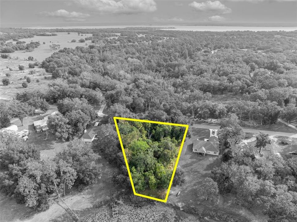 En Venta: $115,000 (0.42 acres)