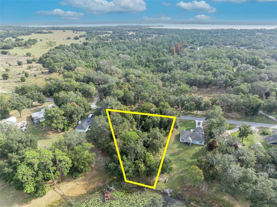 En Venta: $115,000 (0.42 acres)