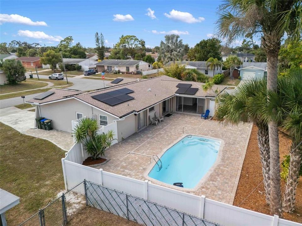 待售: $320,000 (3 贝兹, 2 浴室, 1589 平方英尺)